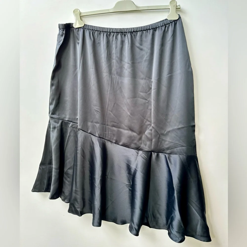 J JASON WU Matte Satin Asymmetrical Skirt, Black, size 1X